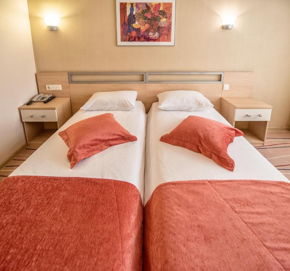 Hotel Palladium Oldenburg Bagian luar foto