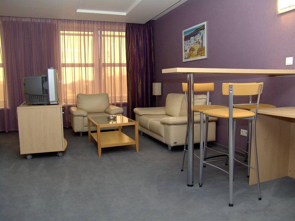 Hotel Palladium Oldenburg Bagian luar foto