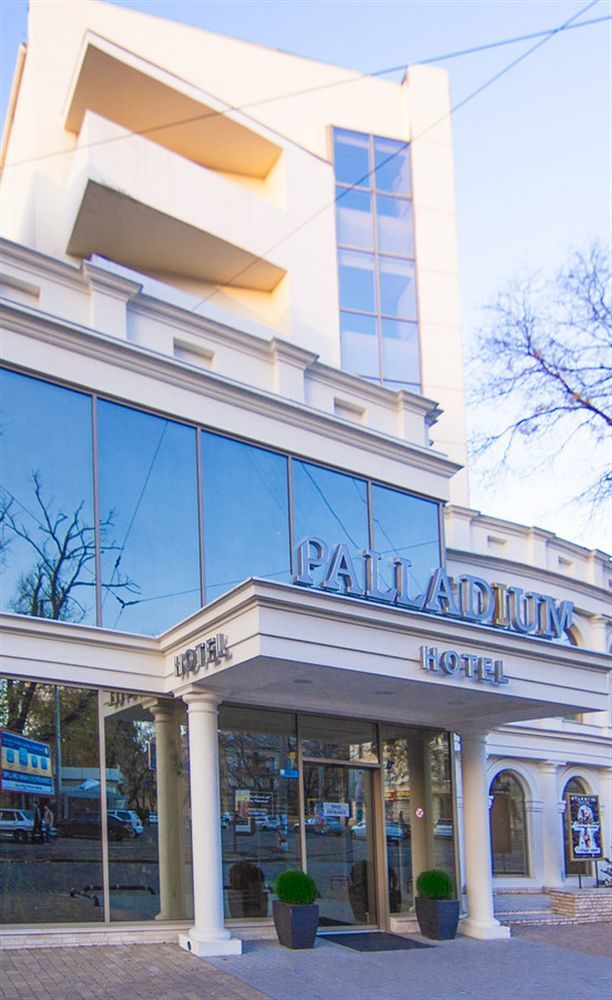 Hotel Palladium Oldenburg Bagian luar foto